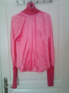 societa pembe bluz
