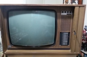 Itt Mobilyalı klasik antika Televizyon