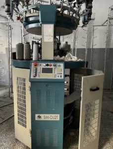 90 liraya sağlam ikinci el bosch set üstü ocak. çakmaklı ve gaz emniyetli 18 Kullanılmış Temiz Triko örgü makinesi