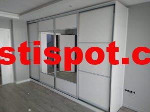 Defolu kanepe istikbal FİYATI: 250 TL 7 Spot sürgülü raylı dolap seri sonu ikinci el dolap küçük alanlarda yerden tasarruf